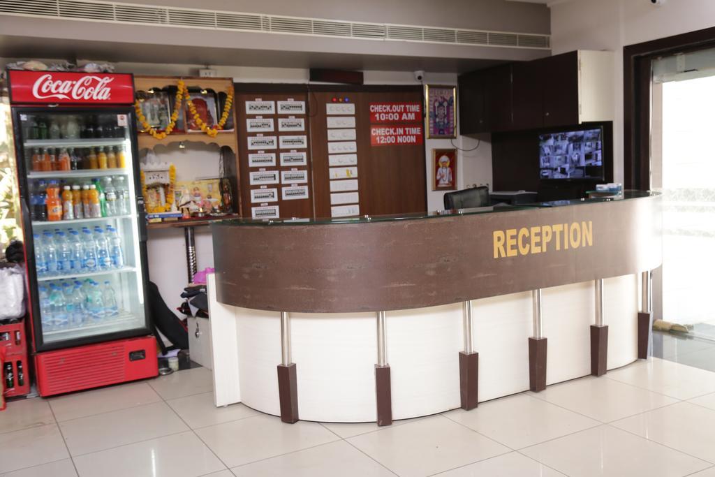 Hotel Rudra Plaza Dwārka Exteriör bild