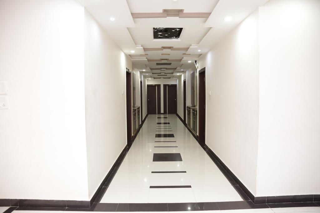 Hotel Rudra Plaza Dwārka Exteriör bild