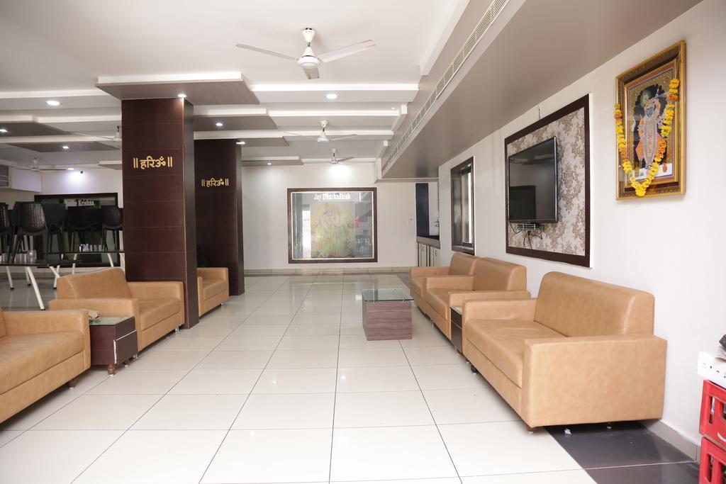Hotel Rudra Plaza Dwārka Exteriör bild